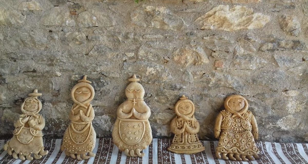 Η κυρά Σαρακοστή: Ένα ποιηματάκι για το έθιμο που «οι γιαγιάδες μας έφτιαχναν με αλεύρι και νερό»