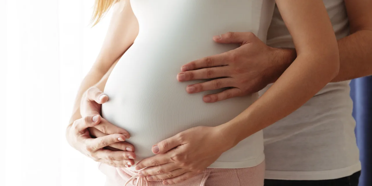 Υπάρχει πράγματι αυτό που λέμε «η καλύτερη ηλικία για να μείνεις έγκυος»;