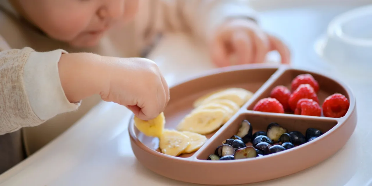 Superfood για μωρά: Το φρούτο – εκπληξη που ενισχύει το βρεφικό ανοσοποιητικό