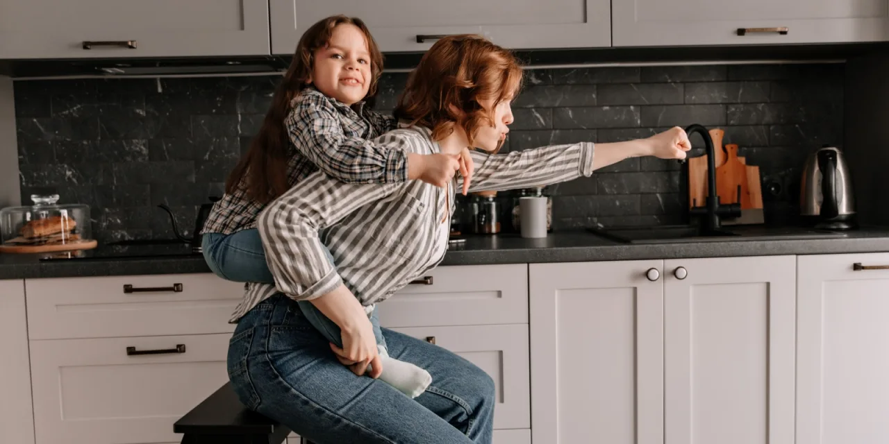 «Νόμιζα ότι αν κάνω όλα αυτά, θα είμαι η τέλεια μαμά… αλλά δεν ισχύει»