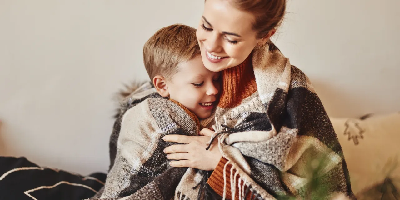 Πώς να περνάς τις γιορτές ως χωρισμένος γονιός : Η ιστορία μιας μαμάς που βρήκε την ισορροπία