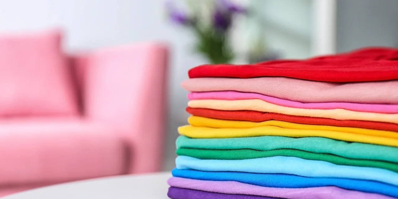 9 απίθανοι τρόποι για να δώσεις ξανά ζωή στα παλιά σου T-shirt