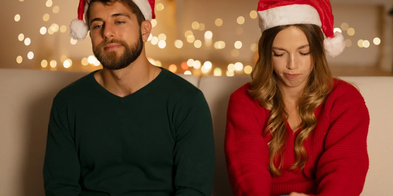 Χριστούγεννα με κρίση στη σχέση; Πώς να κρατήσετε την ηρεμία και τον δεσμό σας ζωντανό