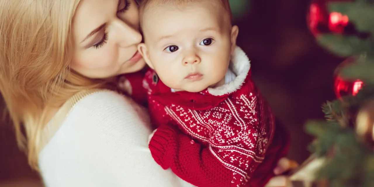 Ποια είναι τα πραγματικά δώρα που θέλει μία νέα μαμά τα Χριστούγεννα;
