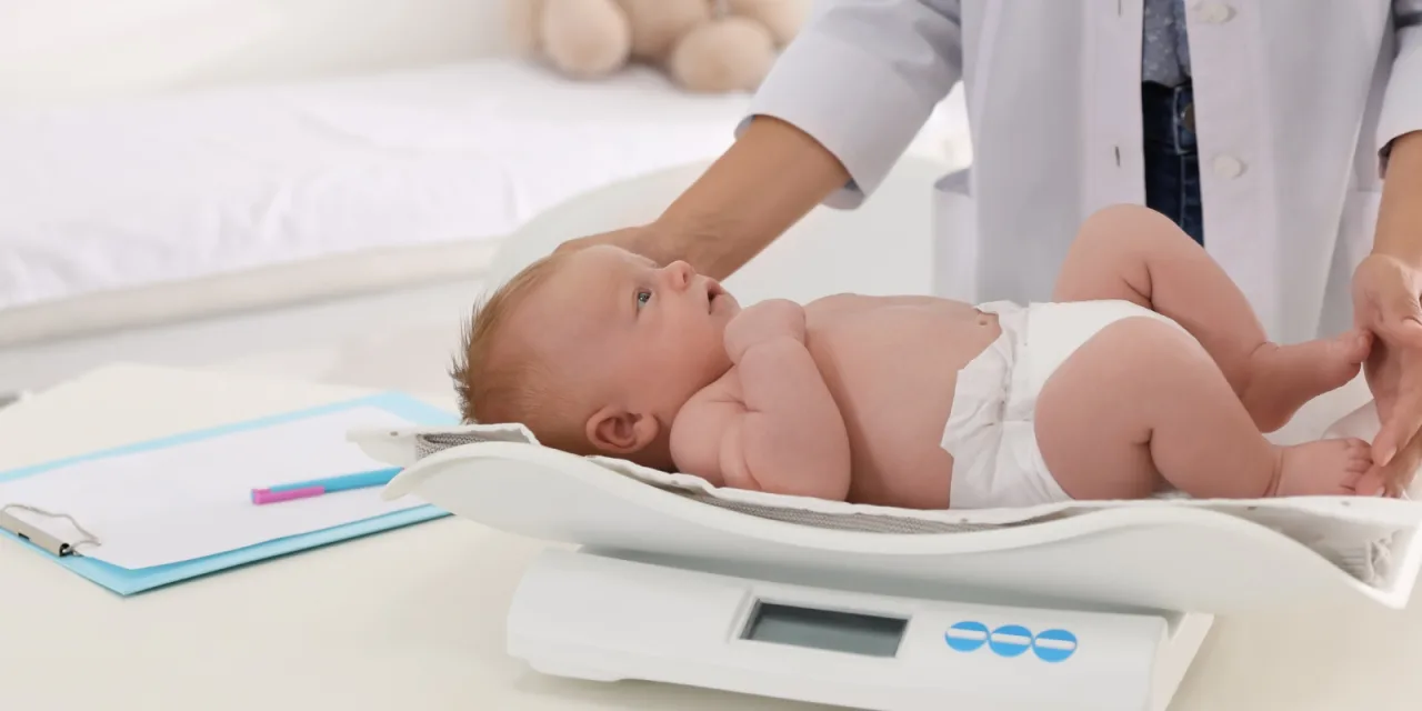 Μπορώ να μετρήσω την περίμετρο του κεφαλιού, το ύψος και το βάρος του μωρού;