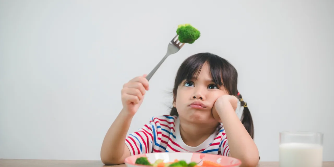 Το παιδί δεν τρώει τα λαχανικά: Πώς θα τα λατρέψει με τρία πεντανόστιμα κόλπα