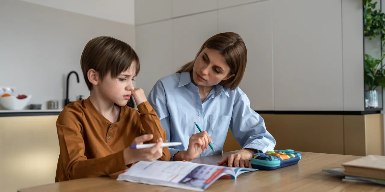 Βοήθεια vs. υπερπροστασία: Πώς θα καταλάβεις, ότι έχεις ξεπεράσει το όριο