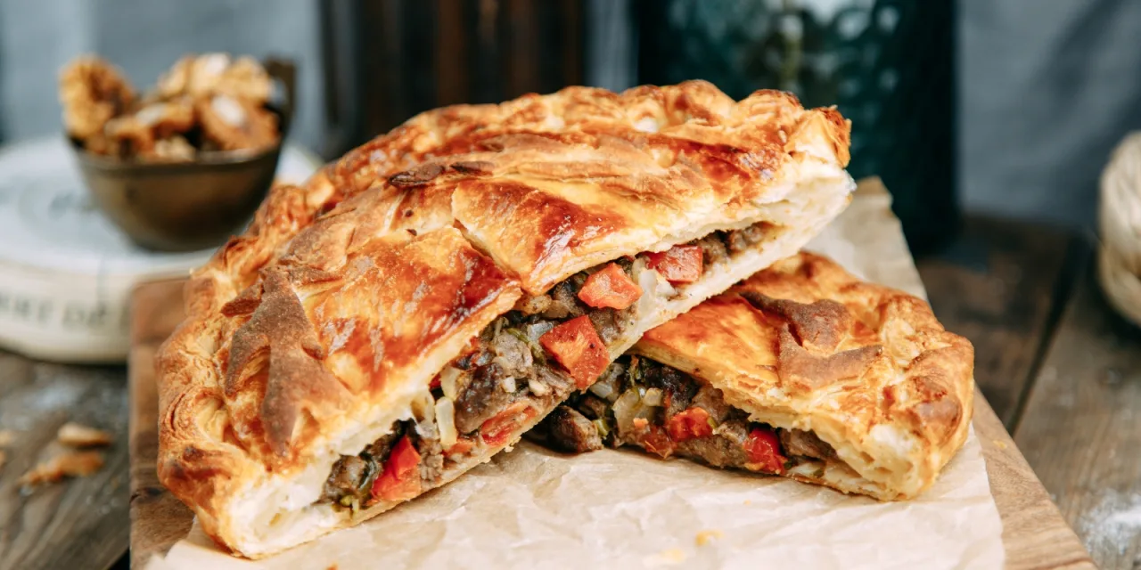 Περίσσεψε φαγητό από το Πάσχα; Έξυπνες ιδέες για να το αξιοποιήσετε