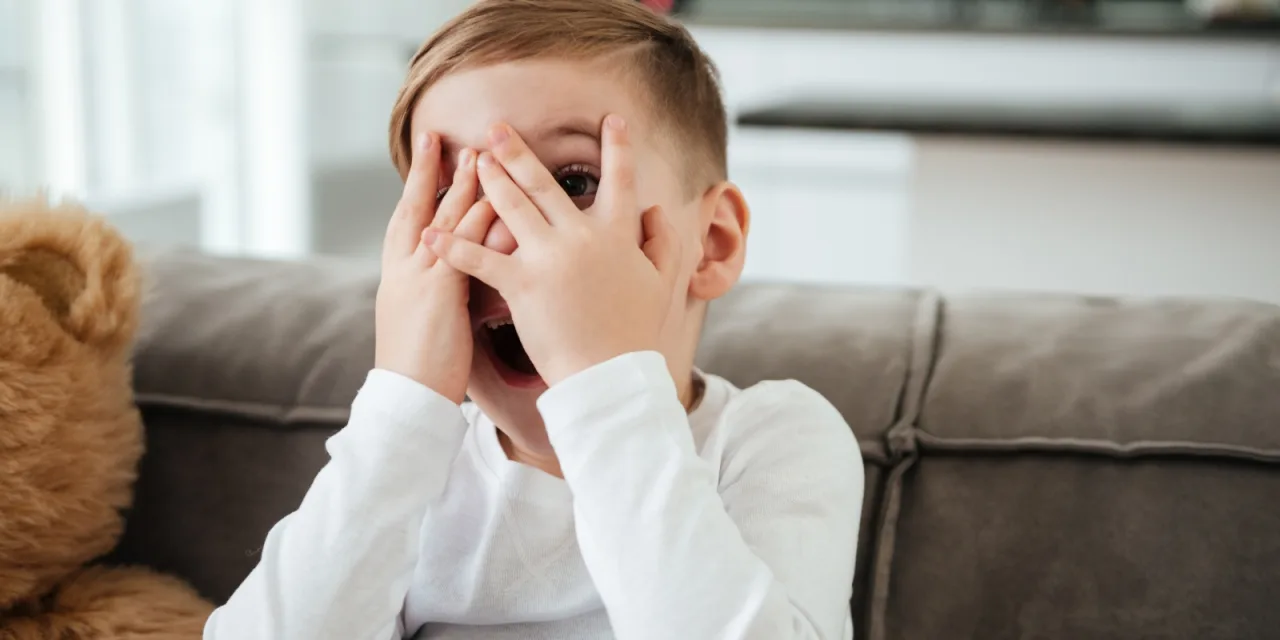 Το παιδί μου έχει μαύρους κύκλους κάτω από τα μάτια, να ανησυχήσω;