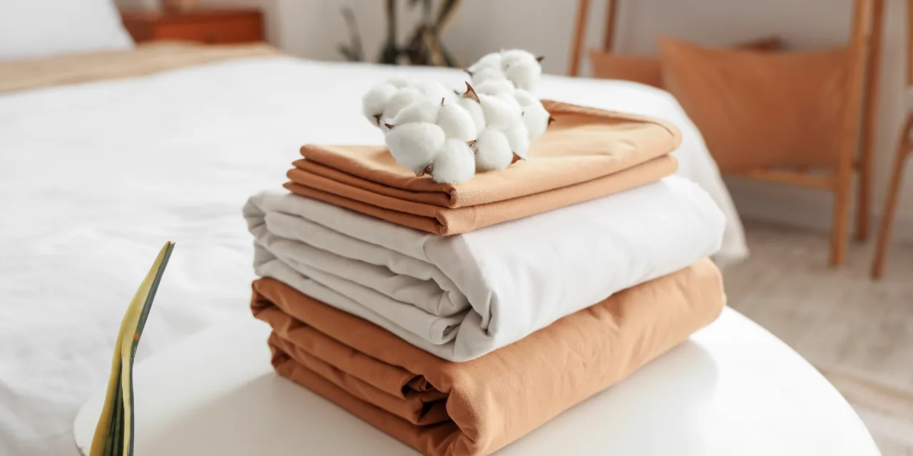 Τρία λάθη που πρέπει να αποφεύγουμε όταν πλένουμε σεντόνια