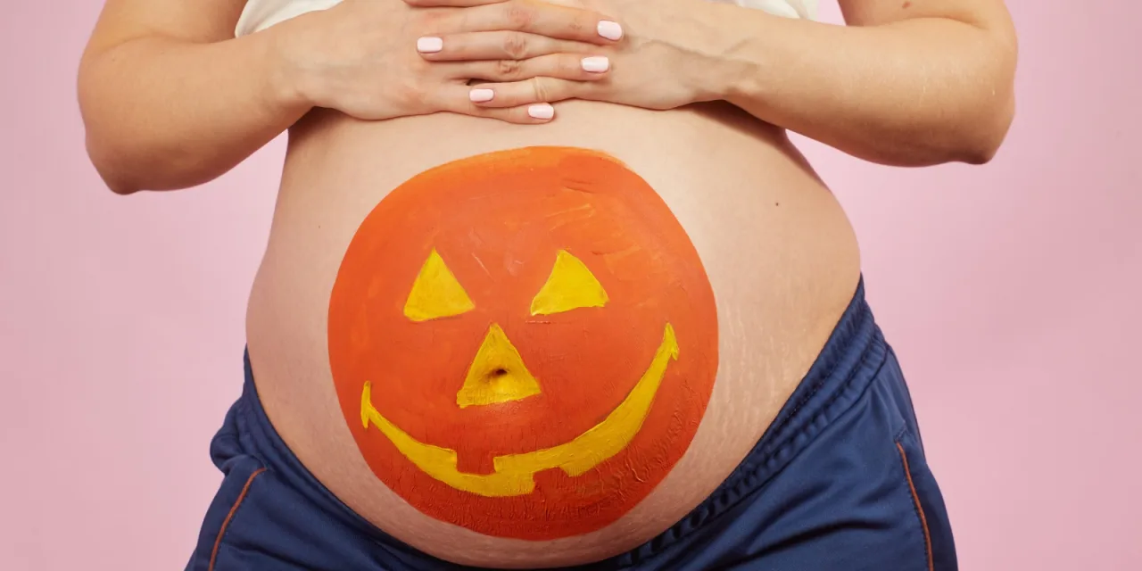 Έγκυος στο Halloween: Οι πιο απίθανες στολές για να τους εντυπωσιάσεις όλους